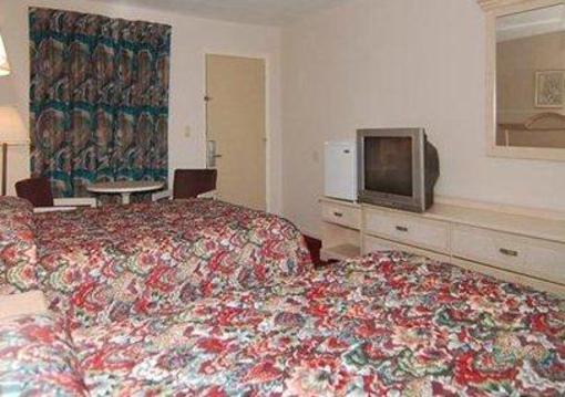 фото отеля Rodeway Inn Lake City