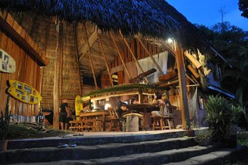 фото отеля Zopilote Surfcamp
