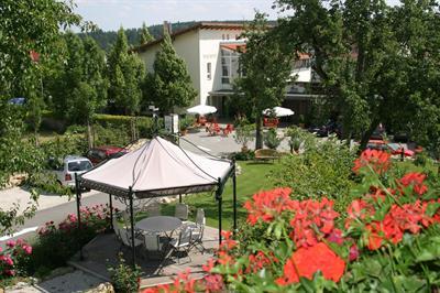 фото отеля Garten Hotel Hirschenhof