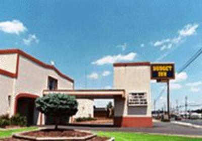 фото отеля Budget Inn Salisbury