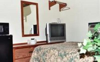 фото отеля Budget Inn Salisbury