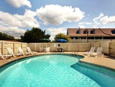 фото отеля Days Inn Canton (Michigan)