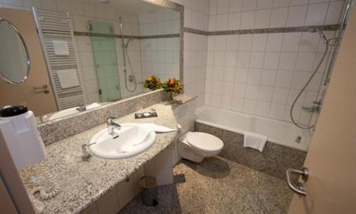 фото отеля Merkur