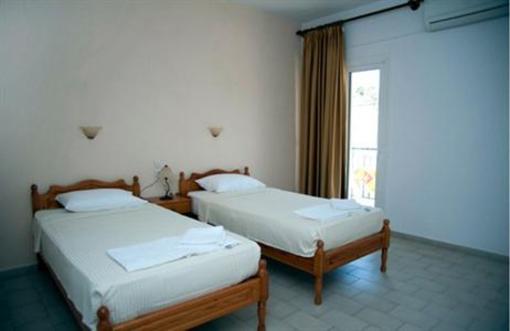 фото отеля Despoina Studios Skiathos