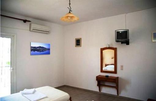 фото отеля Despoina Studios Skiathos
