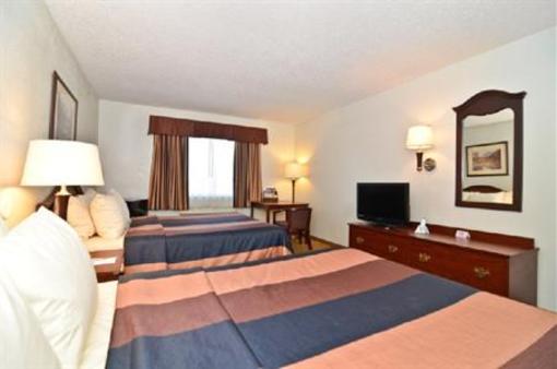 фото отеля Ardmore Inn & Suites