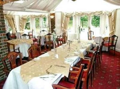 фото отеля Churchgate Hotel