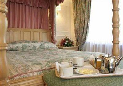 фото отеля Churchgate Hotel