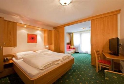 фото отеля Ski Und Wander Hotel Gratz