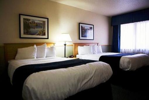 фото отеля BEST WESTERN Bemidji Inn