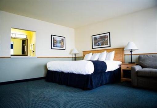 фото отеля BEST WESTERN Bemidji Inn