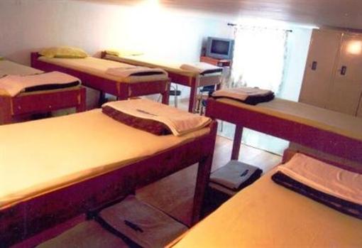 фото отеля Snooze Inn Kodaikanal