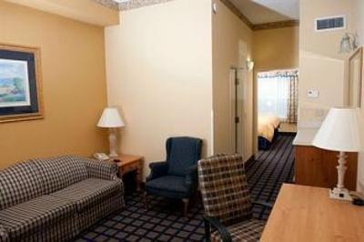 фото отеля Country Inn & Suites By Carlson Lake City