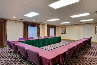 фото отеля Country Inn & Suites By Carlson Lake City