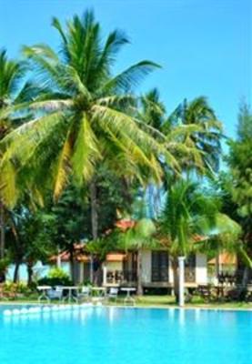 фото отеля Perdana Beach Resort