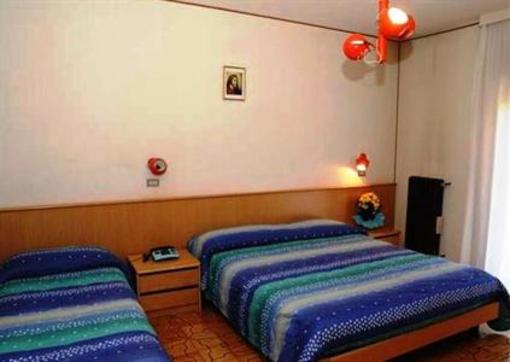 фото отеля Hotel Europa Rivisondoli