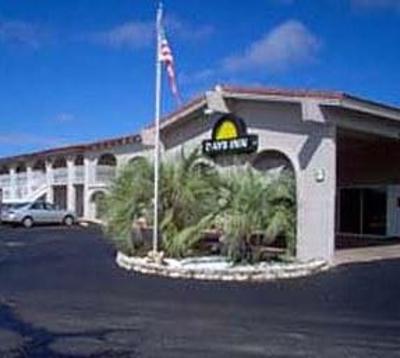фото отеля Days Inn Lytle