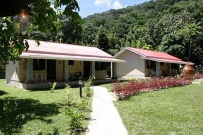 фото отеля Birgo Guest House La Digue