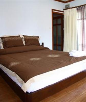 фото отеля Chart Thip Resort