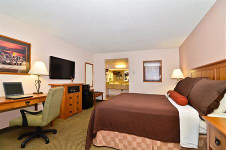 фото отеля BEST WESTERN PLUS Saddleback Inn and Conference Center