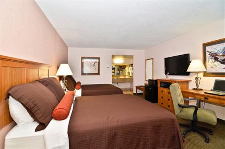 фото отеля BEST WESTERN PLUS Saddleback Inn and Conference Center