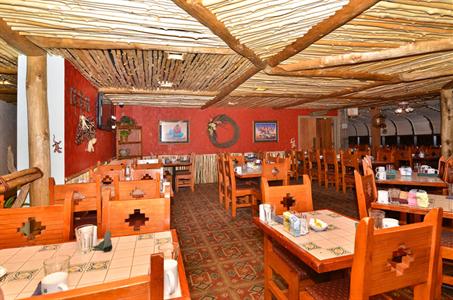 фото отеля BEST WESTERN PLUS Saddleback Inn and Conference Center