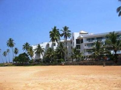 фото отеля Induruwa Beach Resort
