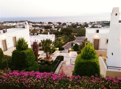 фото отеля Pefkos Beach Hotel