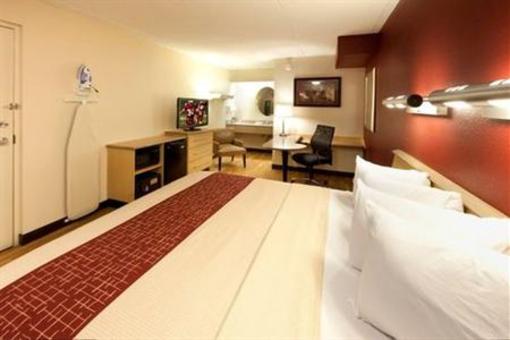 фото отеля Red Roof Inn Erie