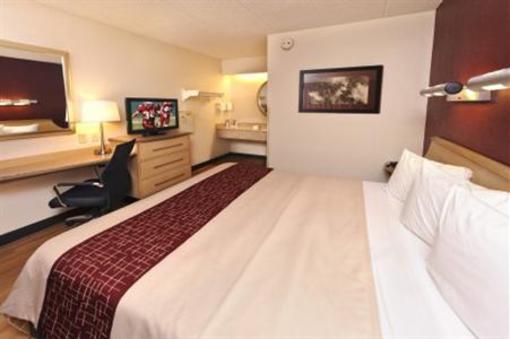фото отеля Red Roof Inn Erie