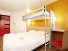 фото отеля Premiere Classe Valenciennes Ouest - Petite-Foret