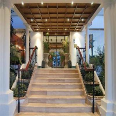 фото отеля Hacienda Puerta del Sol