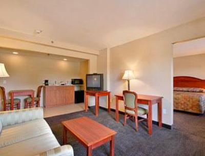 фото отеля Howard Johnson Hotel East Lansing