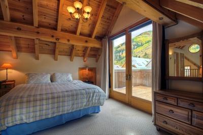 фото отеля Accommodations In Telluride Condos