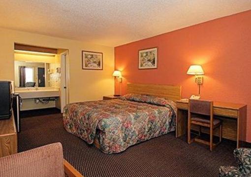 фото отеля Econo Lodge Urbandale