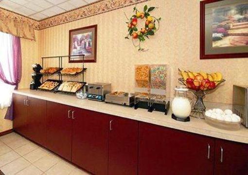 фото отеля Comfort Inn & Suites Dayton