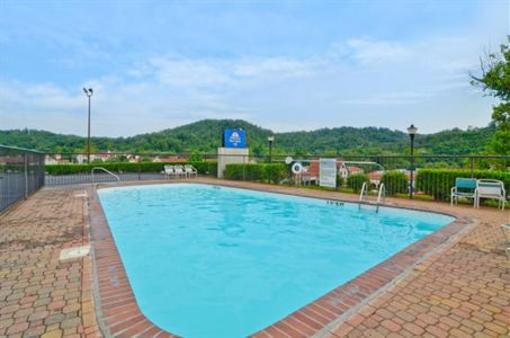 фото отеля Americas Best Value Inn Helen