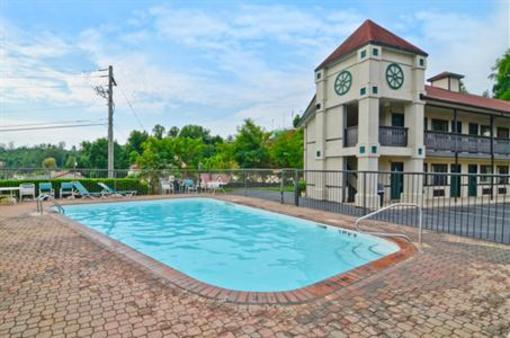 фото отеля Americas Best Value Inn Helen