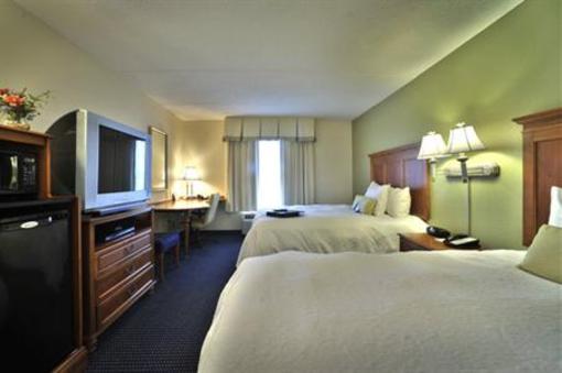 фото отеля Hampton Inn & Suites ATL-Six Flags