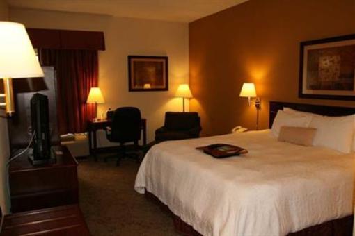 фото отеля Hampton Inn Kuttawa