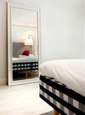 фото отеля La Bergere Apartments