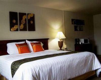 фото отеля Airway Express Inn