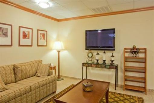 фото отеля Candlewood Suites Alabaster