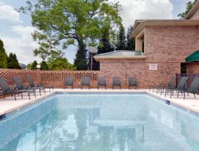 фото отеля Days Inn Hickory Conover
