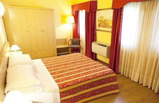 фото отеля Nazionale Hotel Salsomaggiore Terme