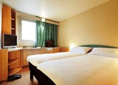 фото отеля Ibis Antibes Sophia Antipolis
