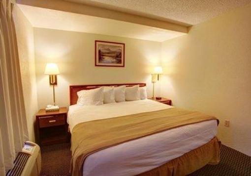 фото отеля Rodeway Inn & Suites Capri