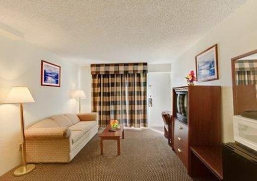 фото отеля Rodeway Inn & Suites Capri