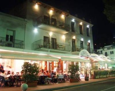 фото отеля Hotel Llafranch