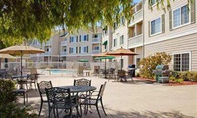 фото отеля Homewood Oakland Waterfront